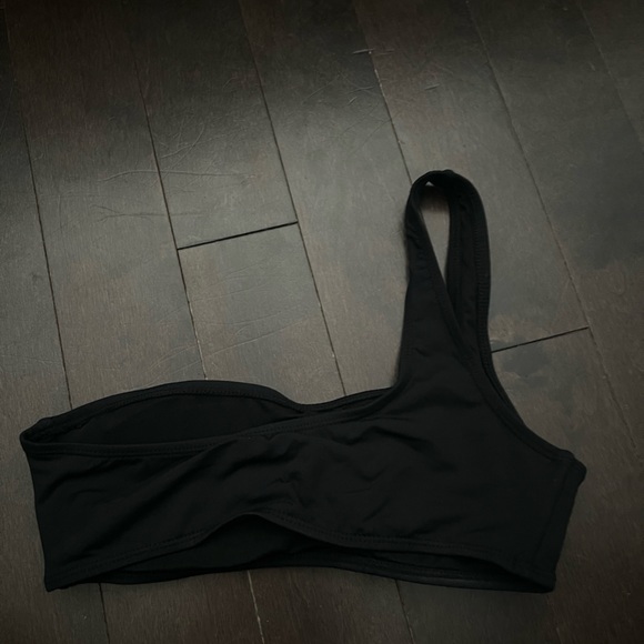 Black one shoulder bathing suit - Picture 2 of 2